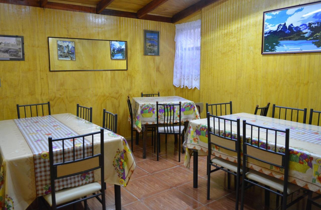 Hostal Aventura Austral Punta Arenas Exterior photo